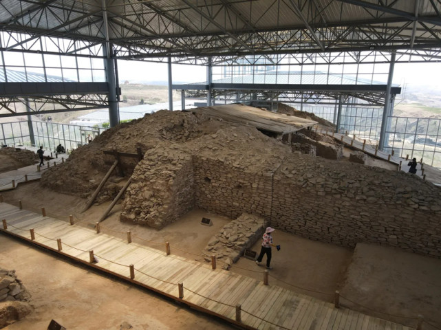 走进石峁遗址 台青触摸四千多年前的史前文明