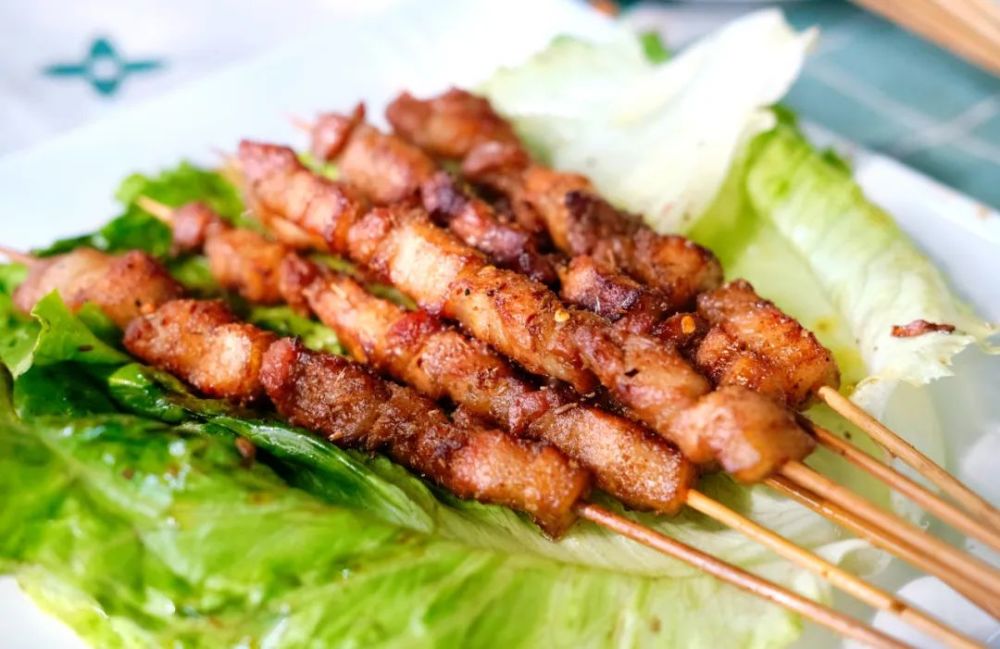 《食在崇左》|爆浆猪眼,隔山大串……这是一场关于烧烤的较量!