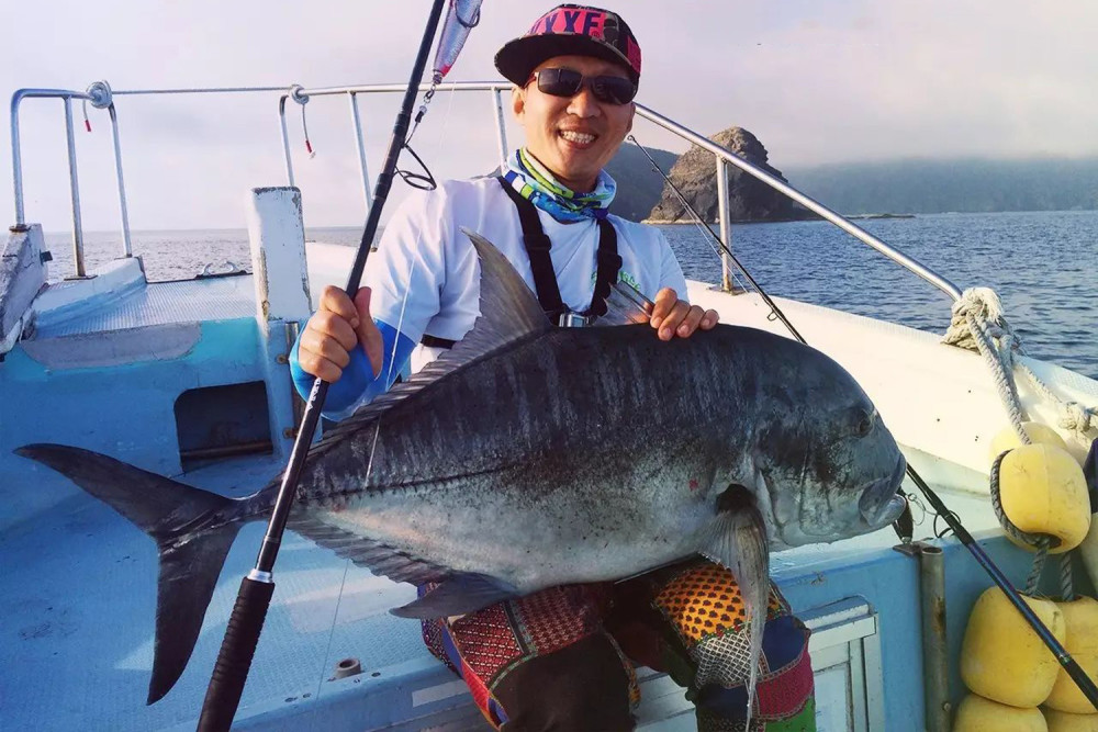 海钓时怎么样才能钓到大鱼 海钓大鱼的5个重要技巧 腾讯新闻