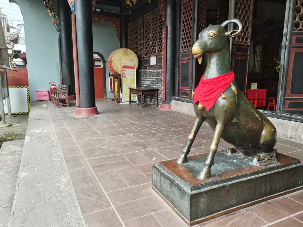 建于周朝的道观,留存于闹市,中轴线上串起八个殿宇,值得来打卡_腾讯