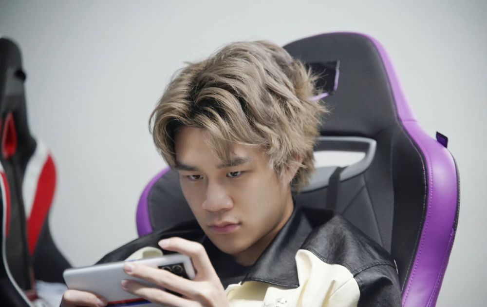 张大仙其实心里也很想整整齐齐,要不然转会期肯定