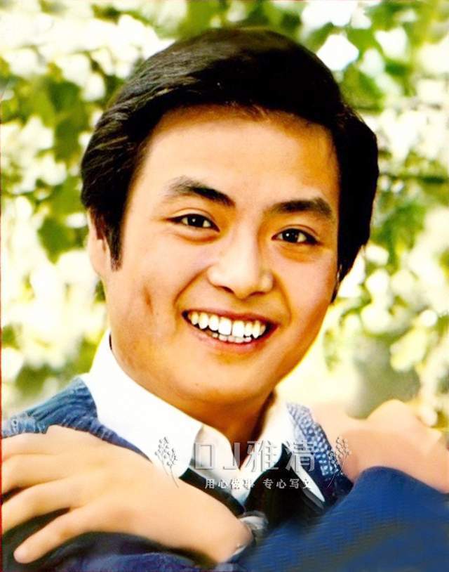 《上海一家人》中,分别扮演了憨厚朴实辛天喜和饱经世事的黑皮哥赵正
