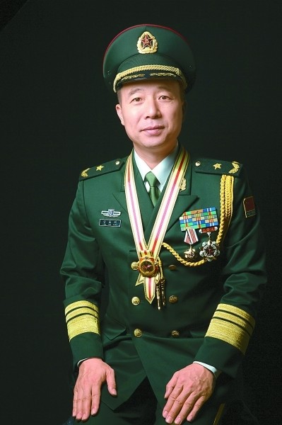 三巡太空景海鹏大队长,荣获"八一勋章",职务又有了新变化