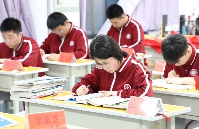 明明中考分数考580分 却不能上重点高中 指标到校 公平吗 腾讯新闻
