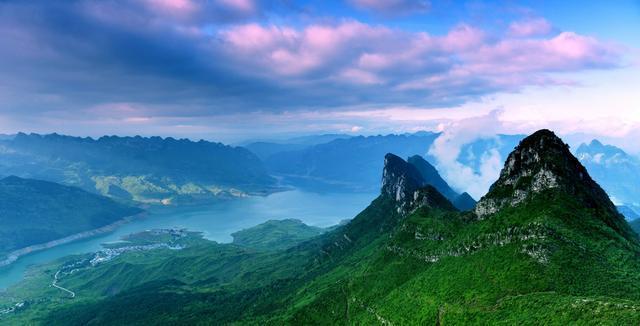 炎炎夏日带你到"中国凉都"——贵州六盘水赏美景,品美食