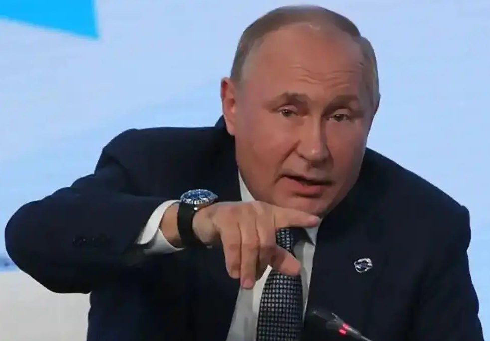 乌总统顾问：俄军必须立刻停火撤离赔款，不答应全部条件休想停战