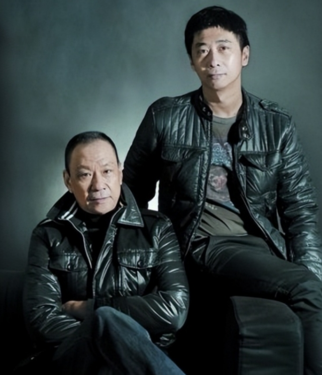 老戏骨王学圻儿子王大庆：理解父亲晚年离婚，娶模特妻子幸福美满_腾讯新闻