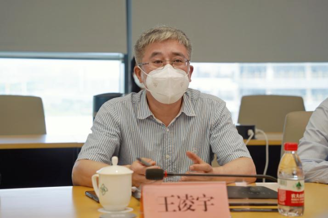 倾听诉求,纾困解难,区委常委,统战部部长王凌宇带队到赵巷镇联系服务