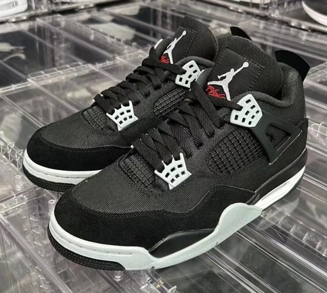 aj4