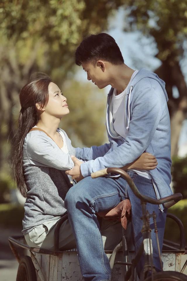 狗血剧里走了一遭后演员唐曾凭幸福到万家事业重回正轨