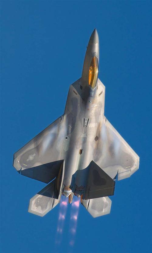 f22战斗机飞的不够快,这是为什么?