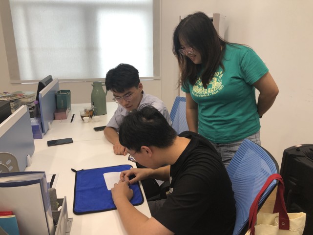 中南大保研女生高慧:大学四年学习之余尝试7种"职业"