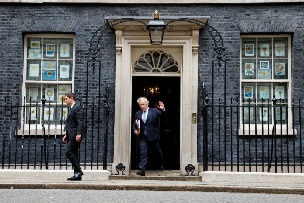 约翰逊英国首相之位危了？