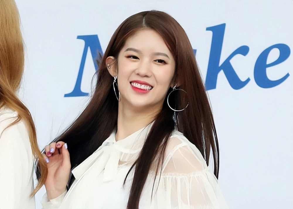 daisy透露,自己没有离开女团momoland,而是被公司开除的!_腾讯新闻