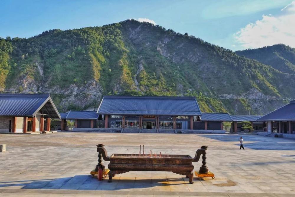 高质量发展看商洛来洛南仓颉小镇领略汉字的魅力无穷