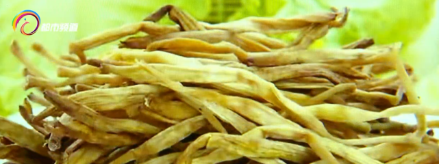 食用新鲜黄花菜有中毒风险!怎么吃才安全?