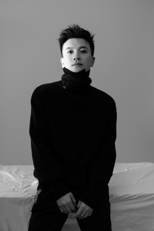 杨浩琪出演古装仙侠剧万界仙踪用心探索角色