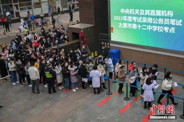 奧密克戎BA.5引發本土疫情，7月以來民航局已熔斷31個入境航班新東方高中語文國家瑋