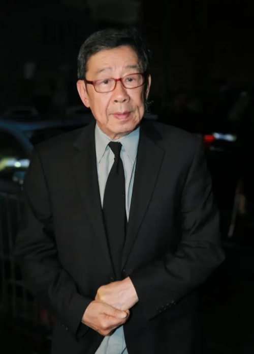 胡枫90岁生日宴太隆重!众星齐聚堪比年会,鬼后罗兰米雪齐到场