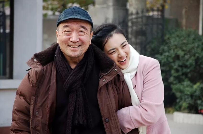 陈燕琳公公李保田缺席我的婚礼我不气不恼用爱换来家庭和睦