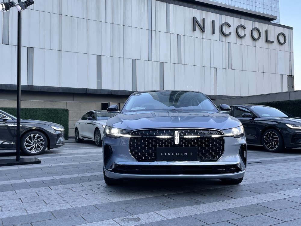 重庆试驾林肯z,除了动力更像电动车