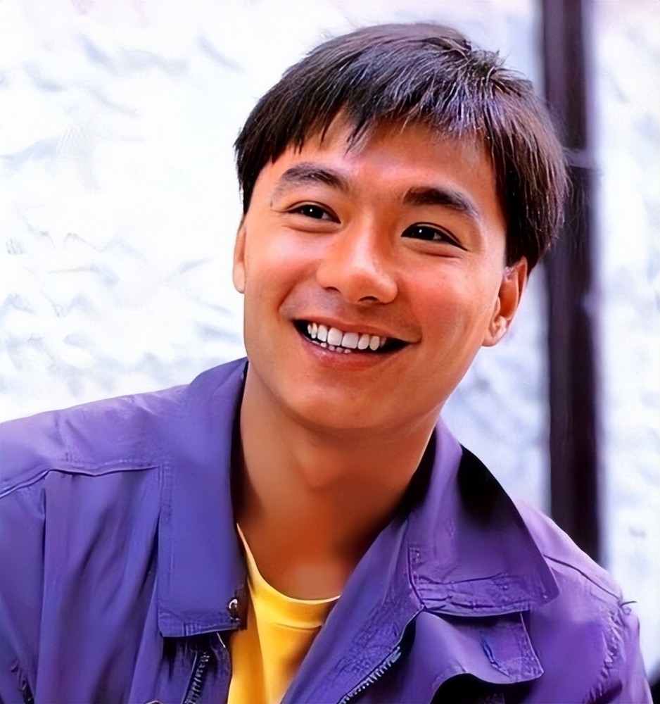 林俊贤:曾是香港第一美男,两任妻子都离开他,现满头白发容貌老_腾讯