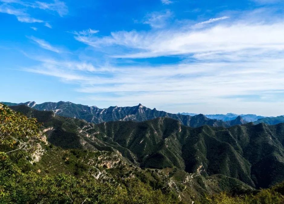 大邑縣,這附近還有著川西竹海,西嶺雪山等諸多風光,西嶺雪山是4a級