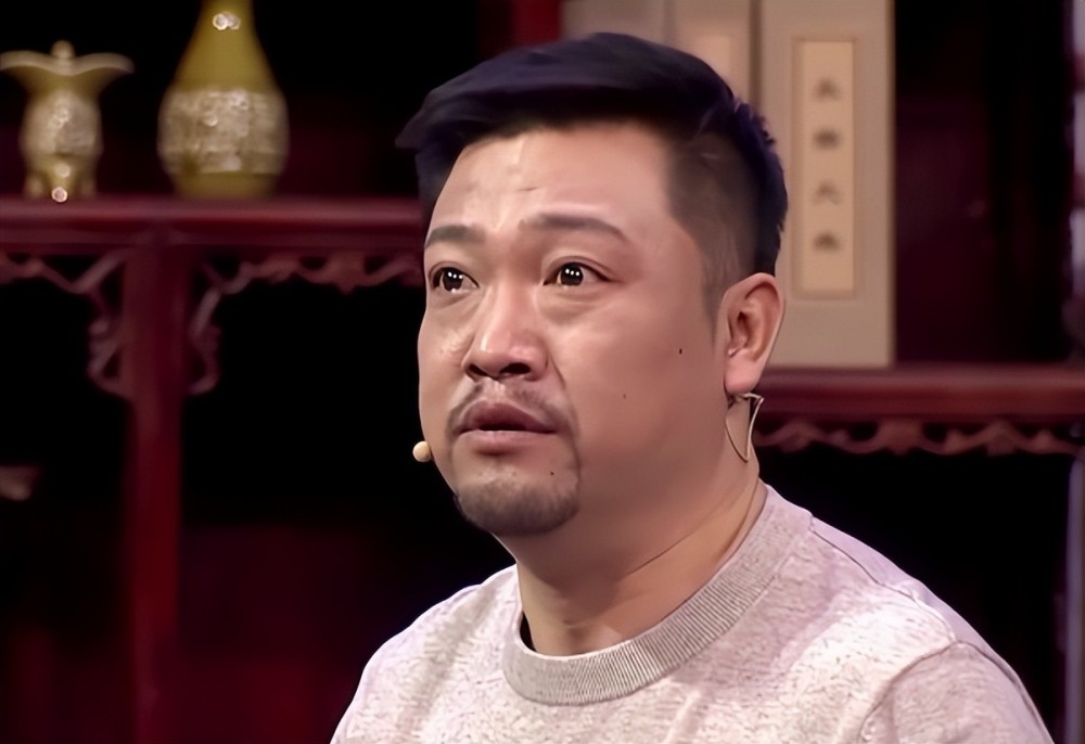 欢乐喜剧人第四季|贾冰,"吃相难看"终将付出代价_脱口秀大会|吐槽大会