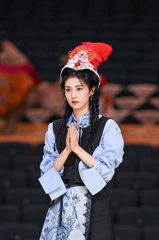 奔跑吧走进新疆体验丝路商贸兄弟团高能投资畅买新疆好物