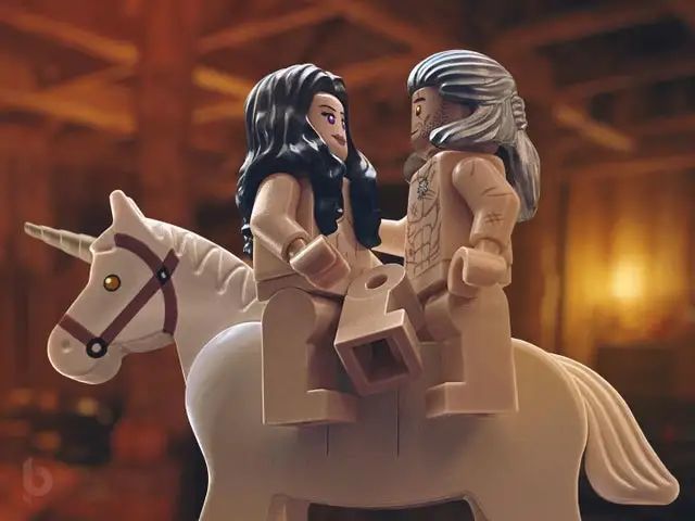 不管是在妓院寻欢还是与叶奈法在独角兽上作乐,杰洛特的风流史都贯穿