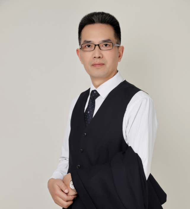 成都金牛实外中学校长廖政安:中性看待子女成绩