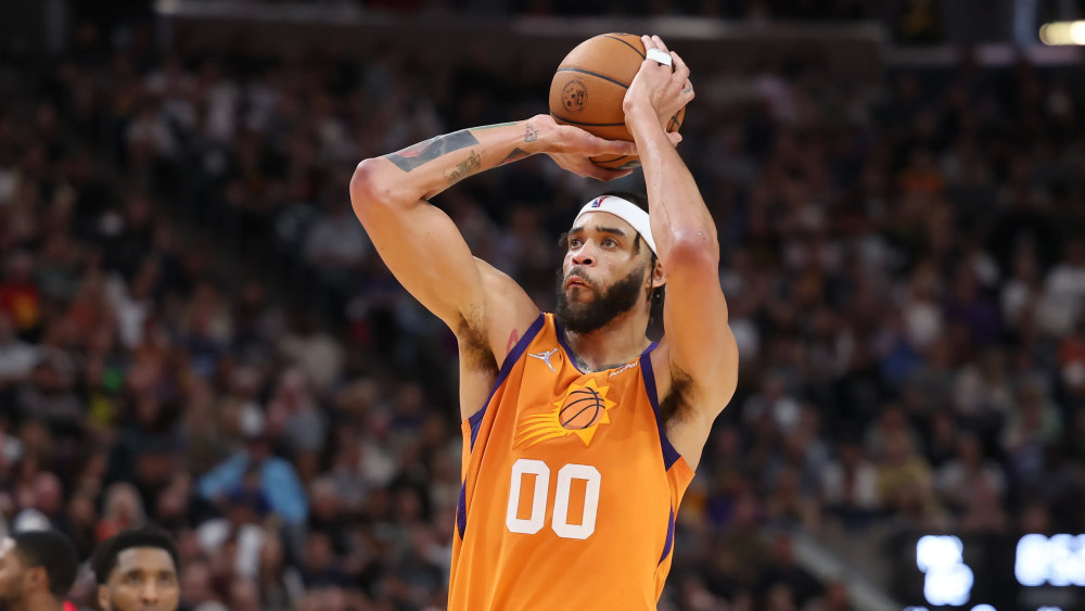 大麦基上演千里马遇伯乐离开勇士后流浪4队34岁离开太阳追求首发