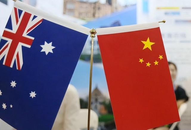 但如果中国首先取消对澳大利亚的贸易禁令的话,可以帮助改善两国关系
