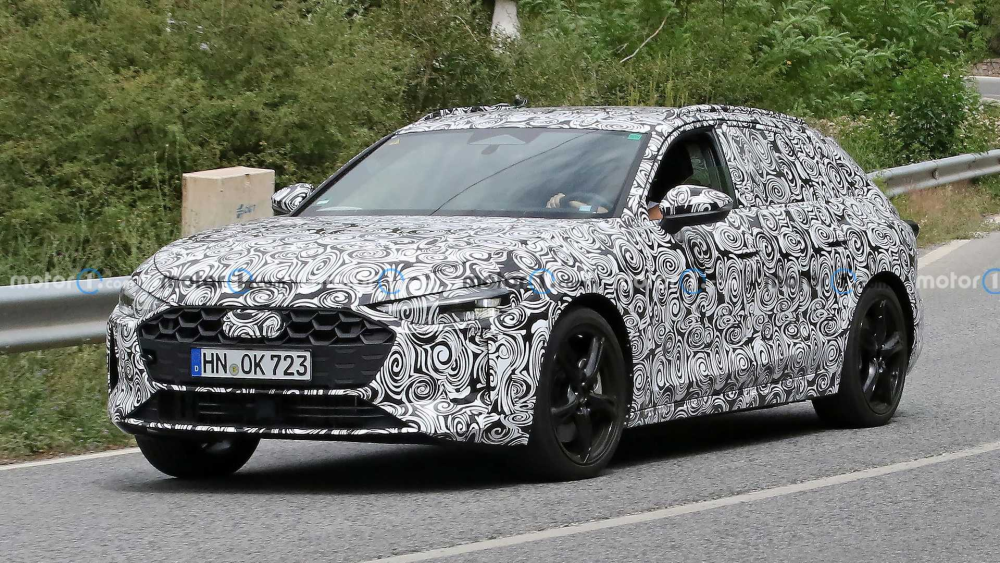 全新"奥迪a4"海外谍照曝光!采用双独立屏幕,新增1.5t evo引擎