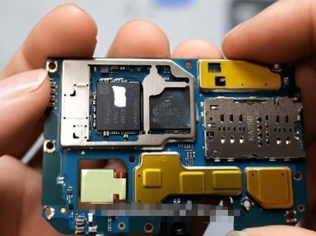 华为mate50内部主板曝光麒麟芯片支持5g