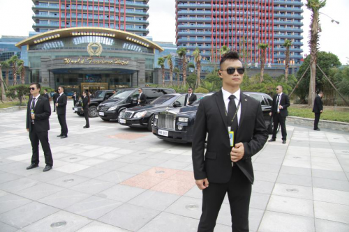 锻造"保镖"的梦工厂——天樽安保集团·天尊保镖_腾讯新闻