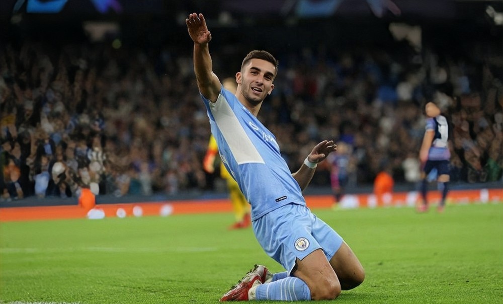 拉波尔塔怒骂瓜迪奥拉!曼城中场不会进球,推销给巴萨!