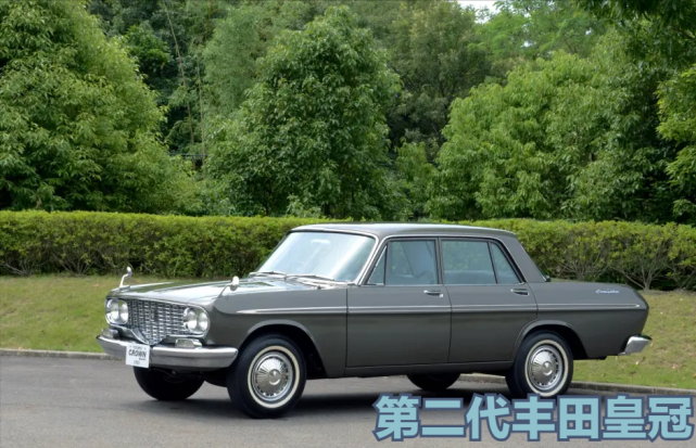 第二代丰田皇冠的故事