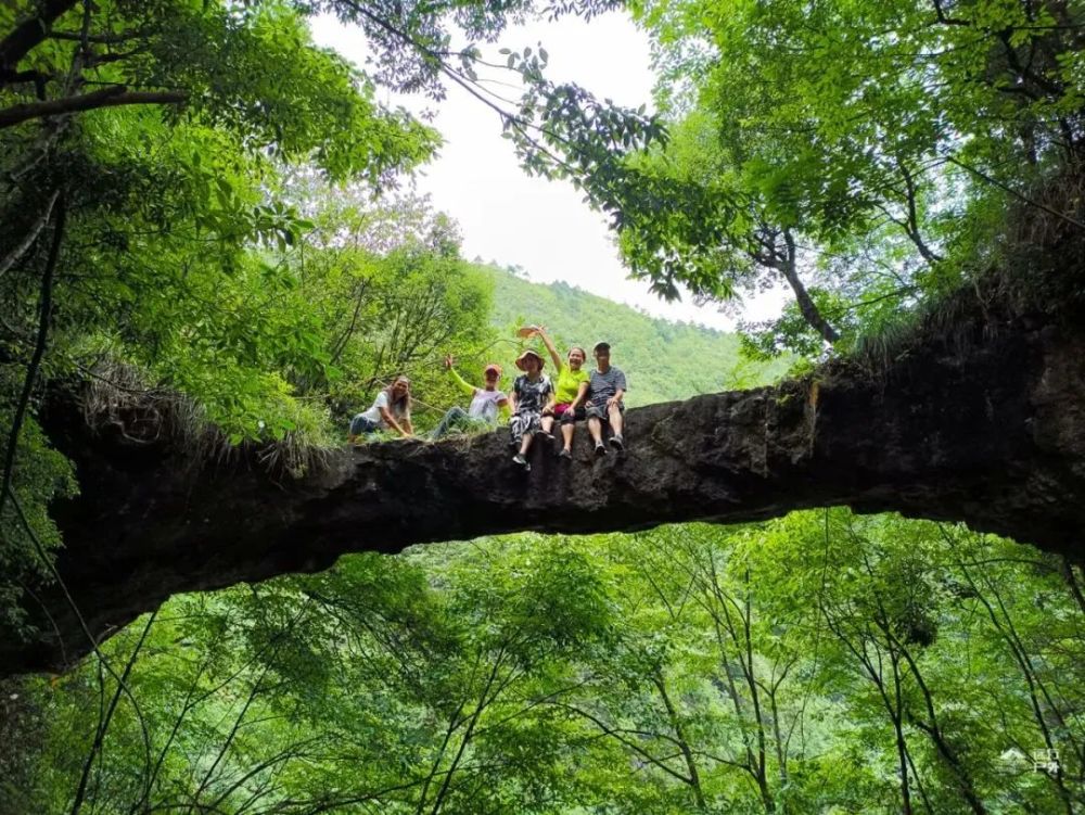 爽爽贵阳新玩法一品质露营徒步登山追风骑行