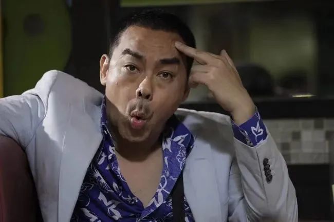 有着高仓健的冷峻却擅长演烂仔这一次刘青云的演技又炸了内含福利