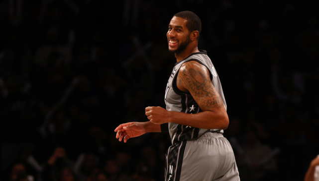 为了冠军不顾伤病加盟篮网36岁的阿德如今却要离开nba了