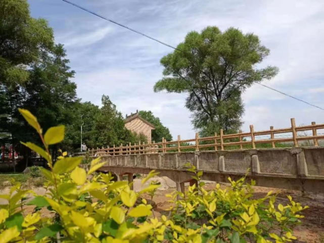 沉浸式体验 美丽乡村寺沟村