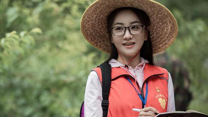 把"时代楷模"黄文秀的事迹搬上荧屏,《大山的女儿》央视收官_腾讯新闻