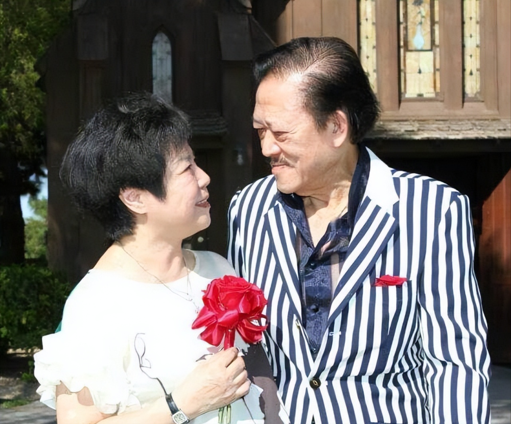 刘德华干爹刘山本离世,三房家人为钱开撕,遗孀没领骨灰恐无法向华仔