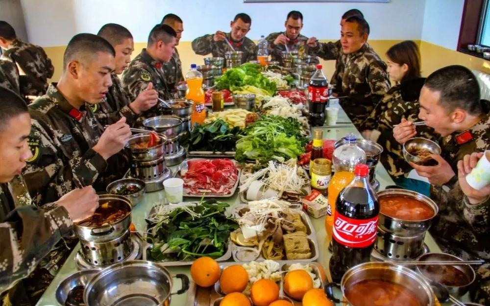 部队食堂允许有剩饭吗如果发现士兵剩饭了会不会进行惩罚呢