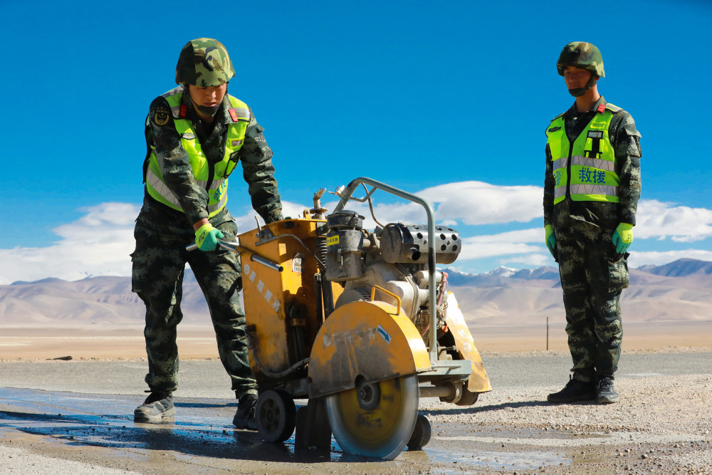 守护新藏公路，他们在就有安全感江西省政府官网2023已更新(哔哩哔哩/微博)