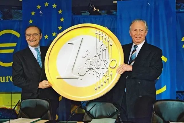 欧元_欧元欧元兑换人民币_695万欧元