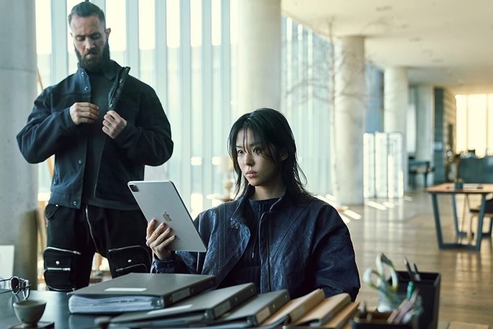 《魔女2》,超能力暴力美学,动作更加精彩壮观,结尾铺垫第三部插图12