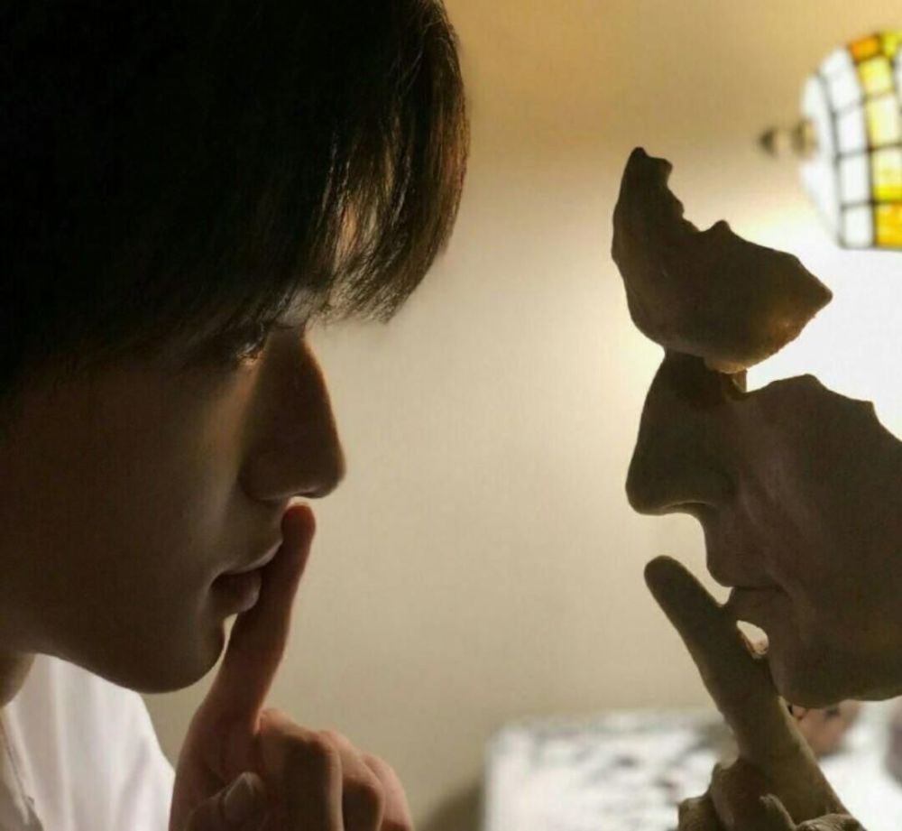 宋亚轩宋亚轩的一些很禁欲的氛围感图片壁纸