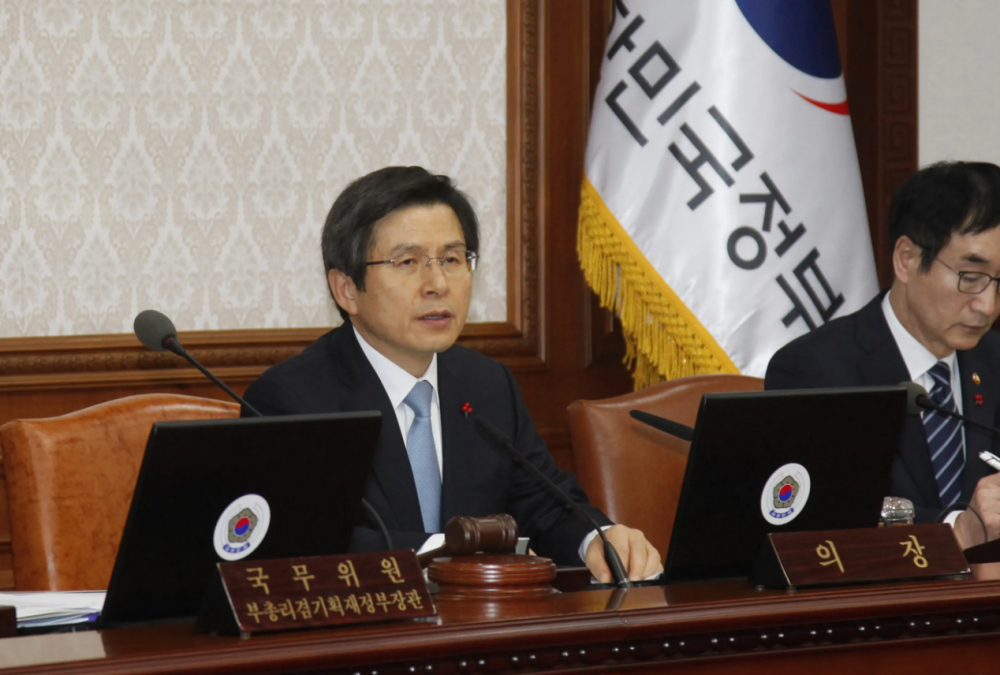 文在寅难逃青瓦台魔咒韩国检察官发起调查尹锡悦准备收网了